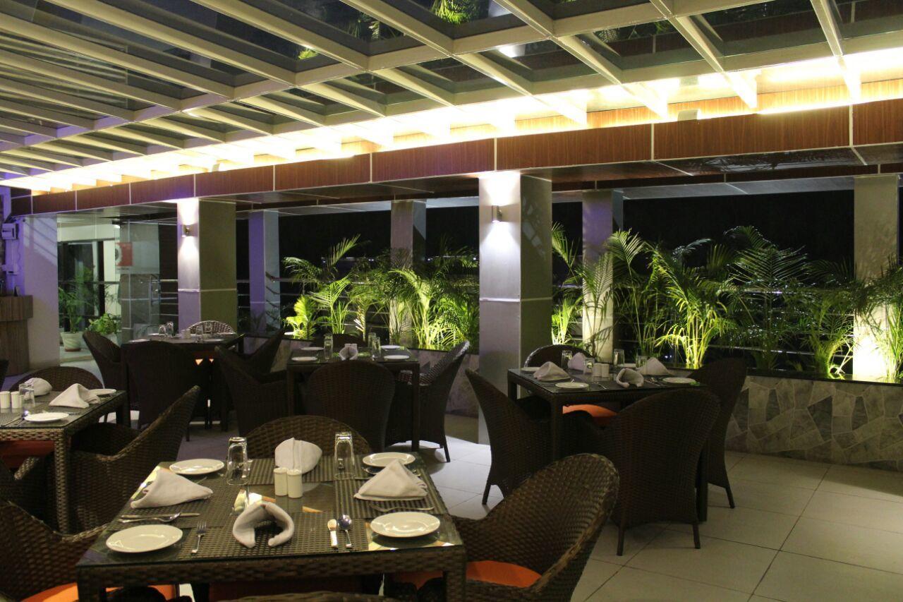 Imperial Clarks Inn Dehradun Exterior foto