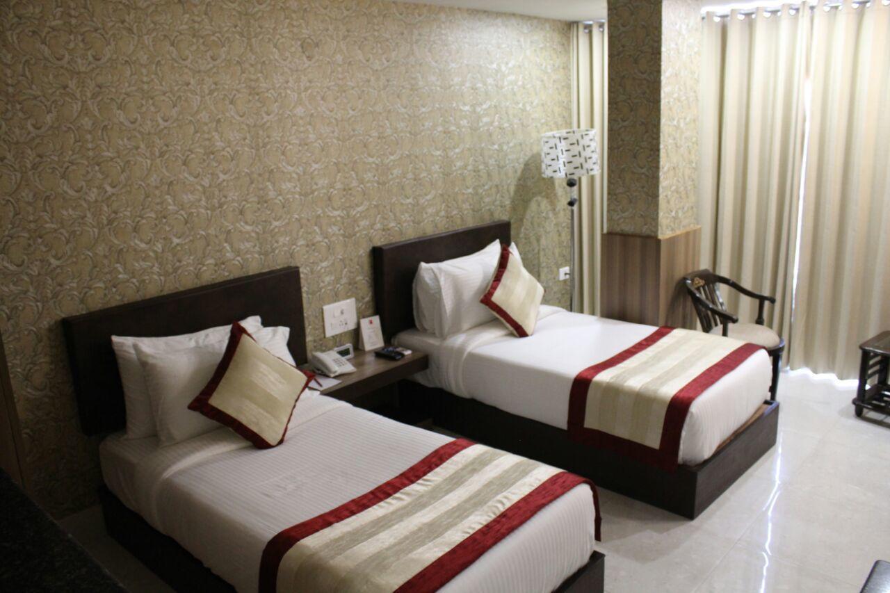 Imperial Clarks Inn Dehradun Exterior foto