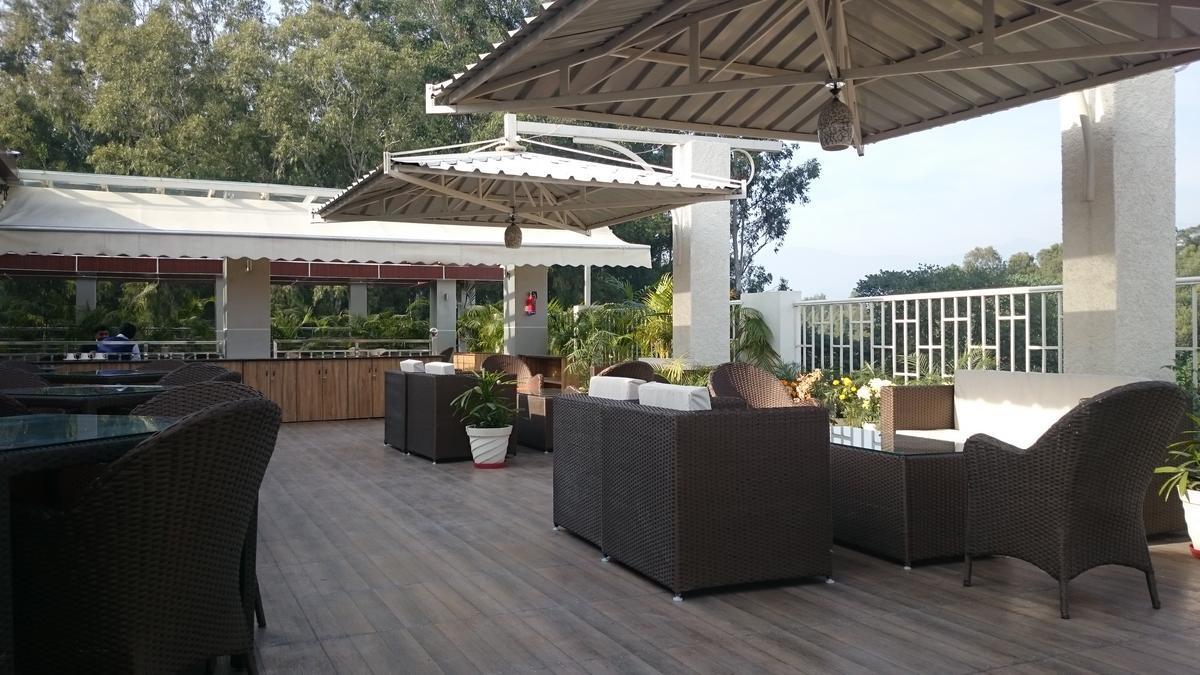 Imperial Clarks Inn Dehradun Exterior foto